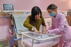 積極的促進(jìn)作用讓母親和新生兒順利回歸社會(huì)和家庭